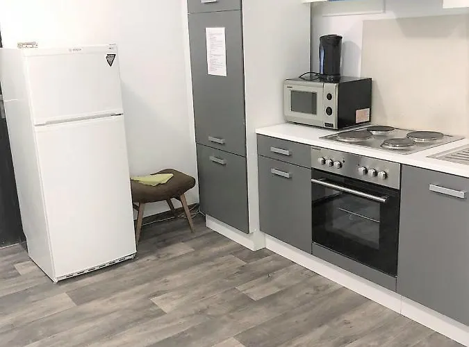 Monteurzimmer Aparthotel Nittendorf