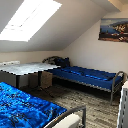 Monteurzimmer شقة فندقية